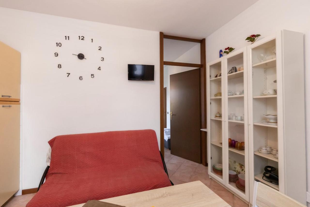 Casa Katalea Apartment เวโรนา ภายนอก รูปภาพ